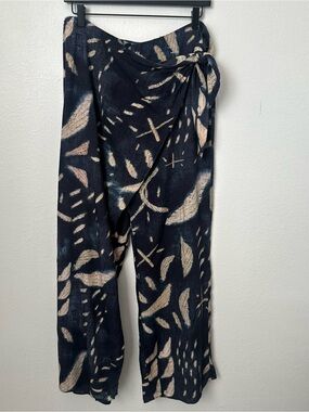 Navy Faux Wrap Wide Leg Pants with Cream Abstract Print